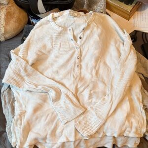 Women's white Long Sleeve Top